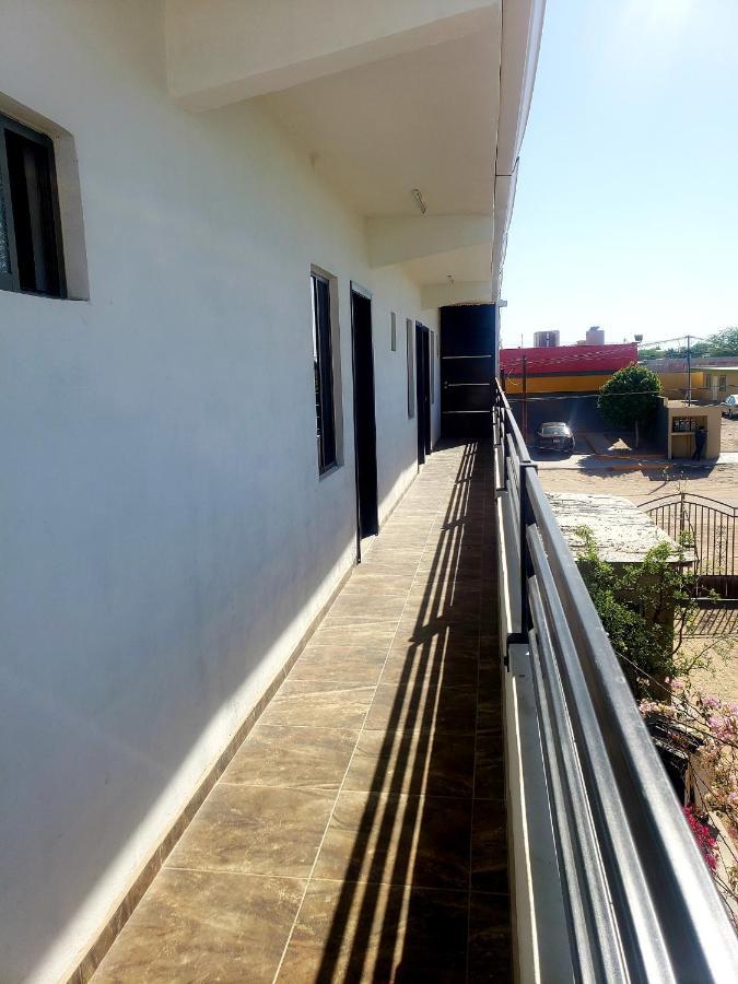 Life Apartment Rocky Point Exterior photo